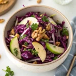 salade chou rouge japonaise avec pommes et noix
