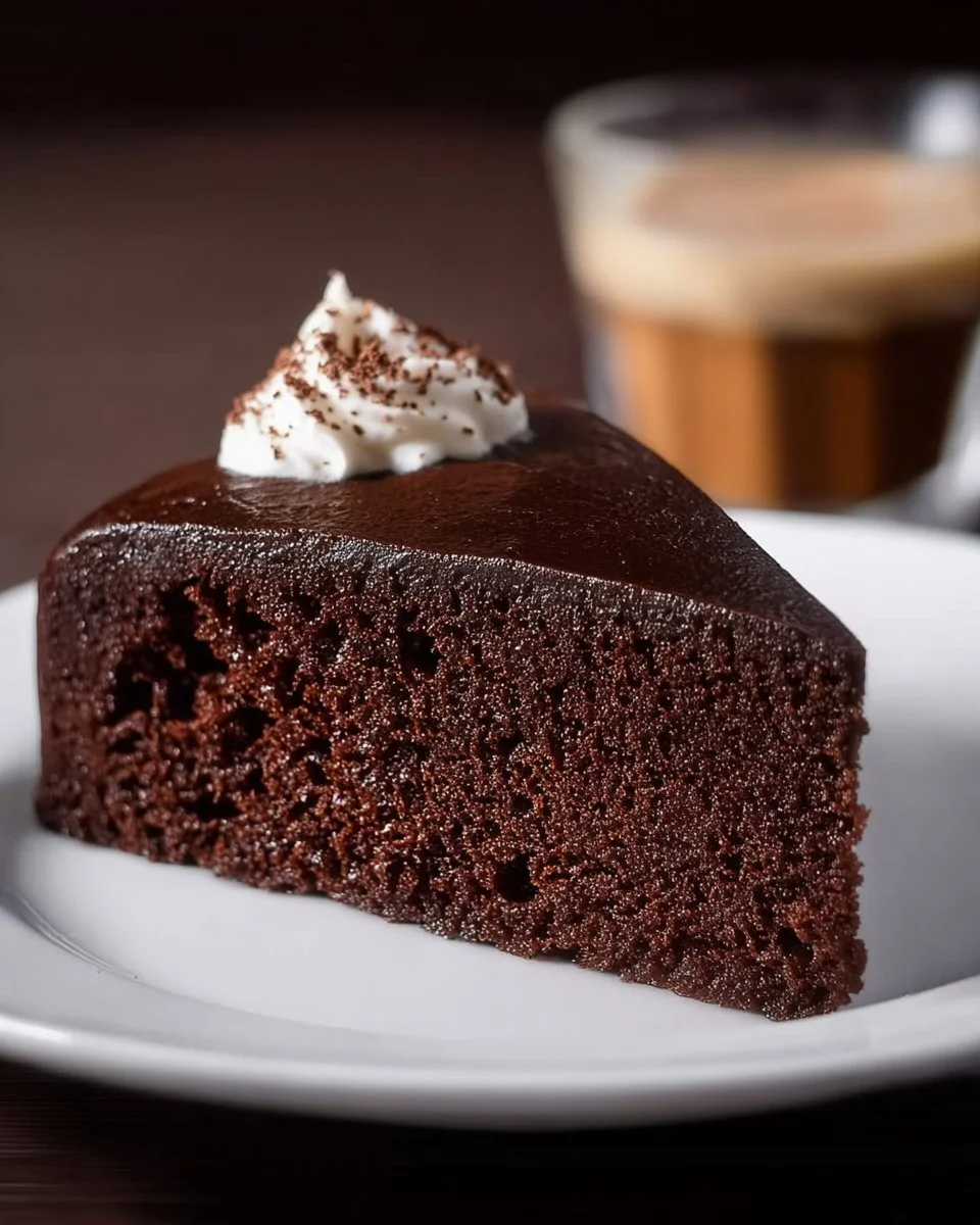Gâteau au chocolat simplissime, facile à préparer et savoureux.