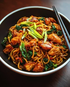 Nouilles Sautées au Poulet Caramélisé