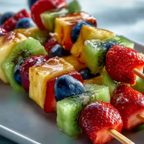 brochettes de fruits arc en ciel avec dip au miel 2026 03 28 120228 819x1024 1