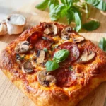 Pizza à croûte fourrée au fromage délicieuse et fondante
