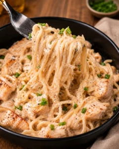 Recette rapide de nouilles crémeuses au poulet Recette rapide de nouilles crémeuses au poulet